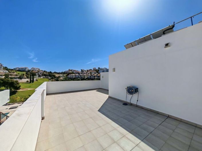 Image No.35-3 Bed Semi-Detached for sale