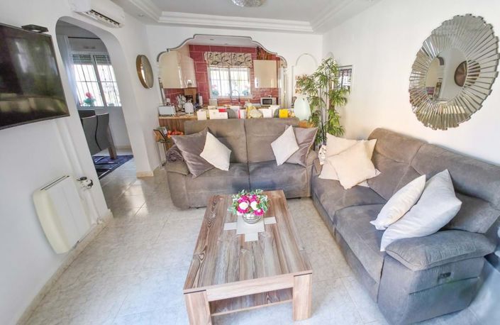 Image No.4-3 Bed Villa for sale
