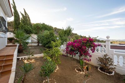 1447-666936-78d1f4f8b6655591b02d22fabb36a692d