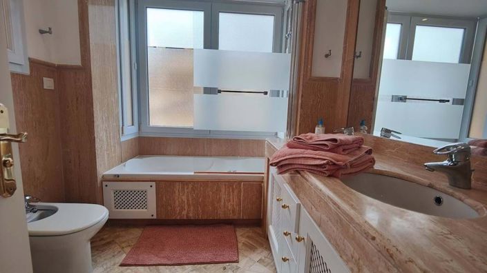 Image No.49-3 Bed Apartment for sale