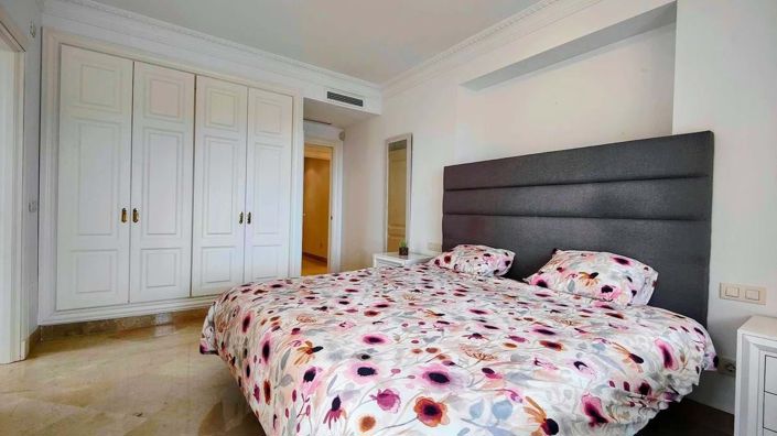 Image No.53-3 Bed Apartment for sale