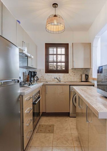 Image No.6-2 Bed Semi-Detached for sale