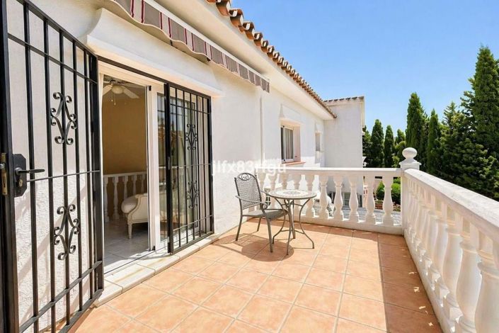 Image No.16-Villa de 4 chambres à vendre à Mijas Costa