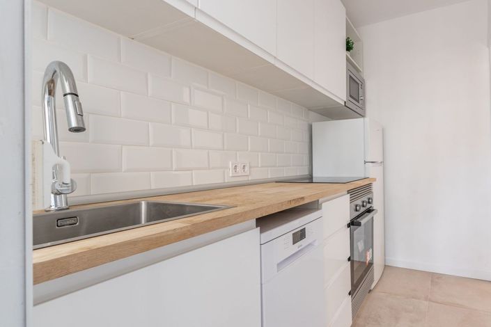 Image No.21-2 Bed Apartment for sale