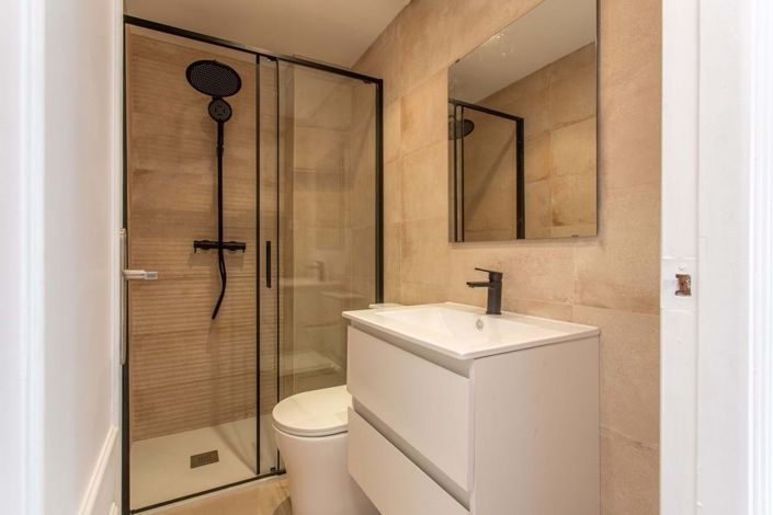 Image No.23-2 Bed Apartment for sale