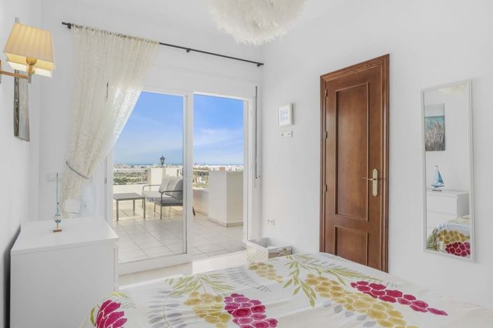 Image No.26-5 Bed Villa for sale