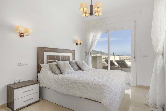 Image No.33-5 Bed Villa for sale