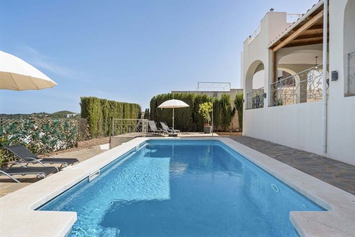 Image No.47-5 Bed Villa for sale