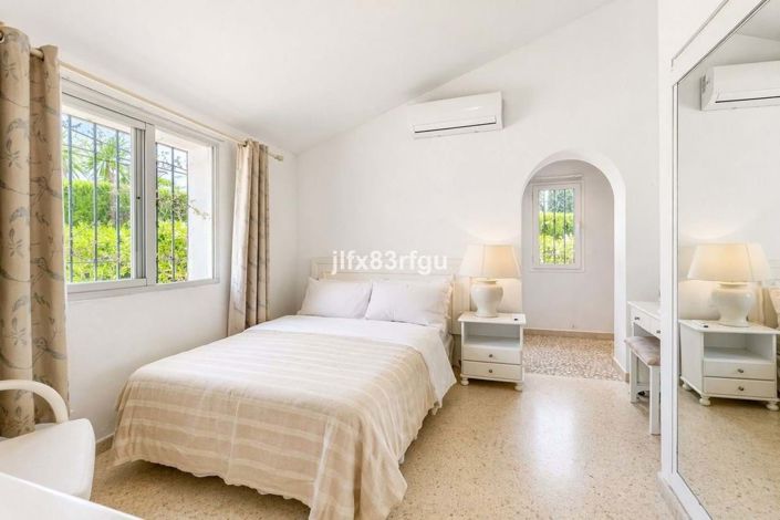 Image No.22-Villa de 4 chambres à vendre à Mijas Costa