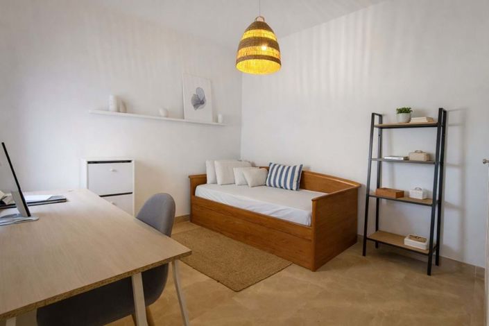 Image No.20-3 Bed Penthouse for sale