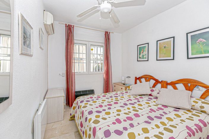Image No.12-Appartement de 2 chambres à vendre à Orihuela Costa
