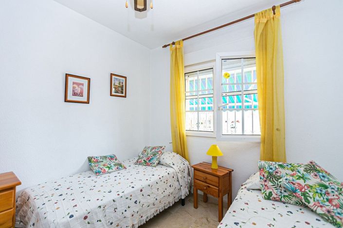 Image No.21-Appartement de 2 chambres à vendre à Orihuela Costa