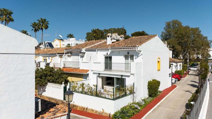 Image No.60-4 Bed Townhouse for sale