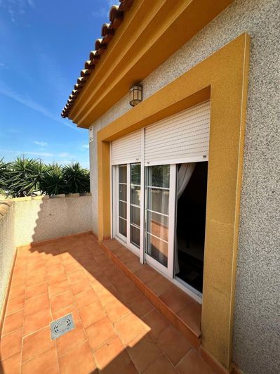 Image No.19-3 Bed Villa for sale