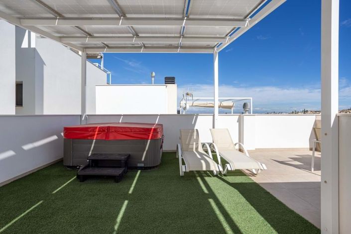 Image No.19-3 Bed Villa for sale