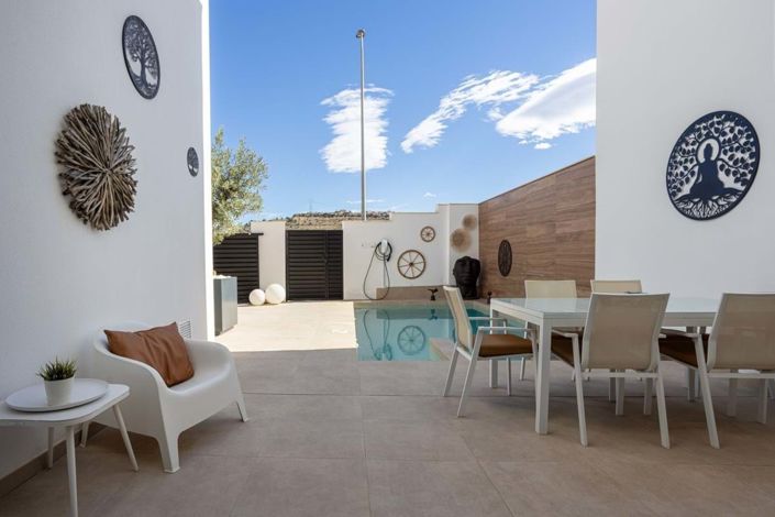 Image No.24-3 Bed Villa for sale
