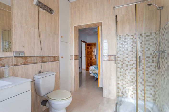 Image No.22-3 Bed Villa for sale