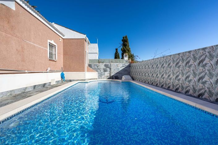 Image No.37-3 Bed Villa for sale