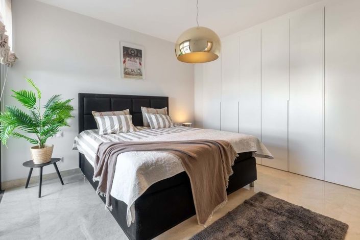 Image No.34-3 Bed Apartment for sale