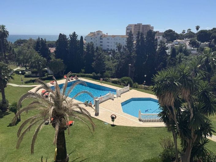 Image No.2-Appartement de 2 chambres à vendre à Mijas Costa