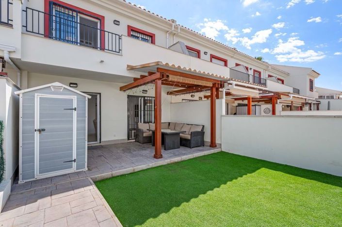 Image No.5-3 Bed Townhouse for sale