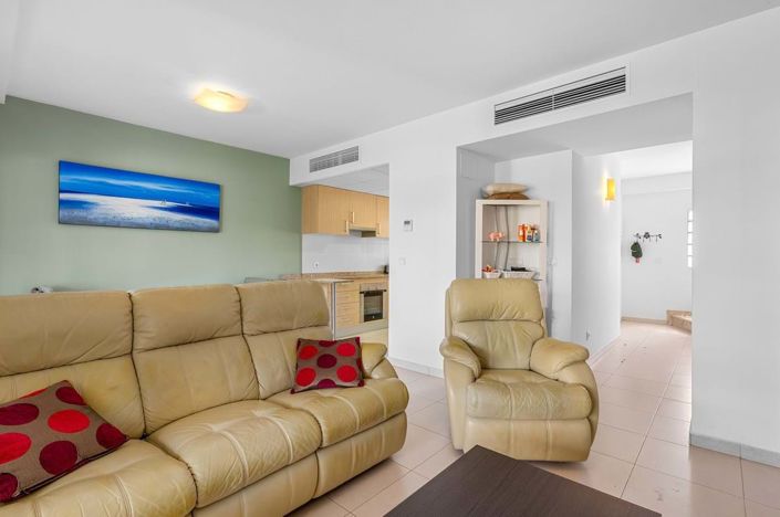 Image No.8-3 Bed Townhouse for sale