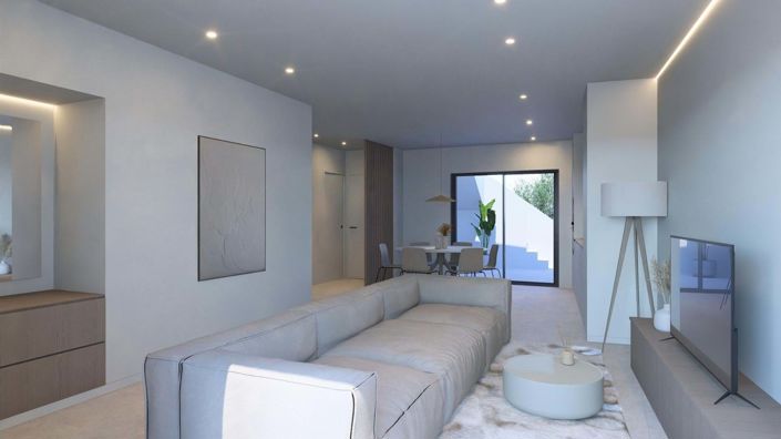 Image No.6-2 Bed Townhouse for sale