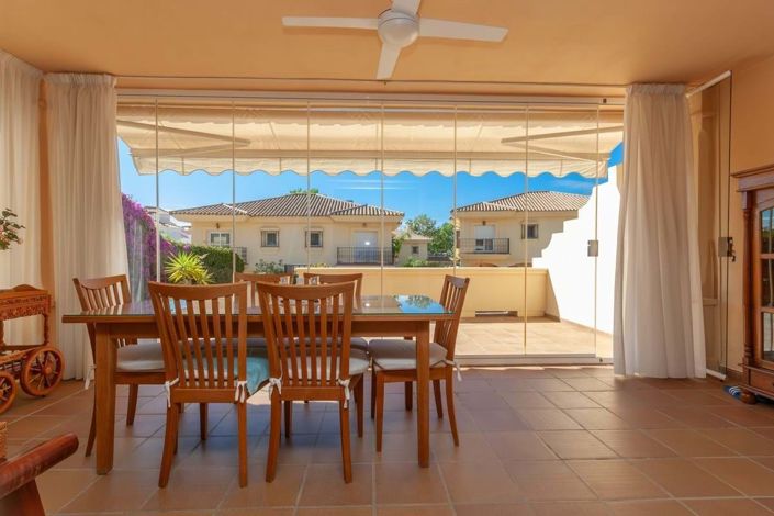 Image No.21-4 Bed Semi-Detached for sale