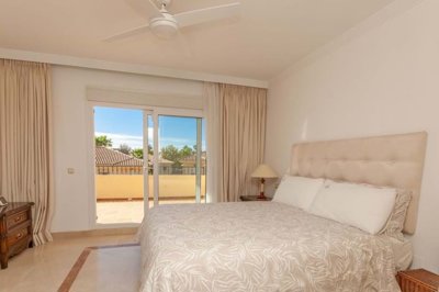 1447-667342-78d1f4f8b6655591b02d22fabb36a692d