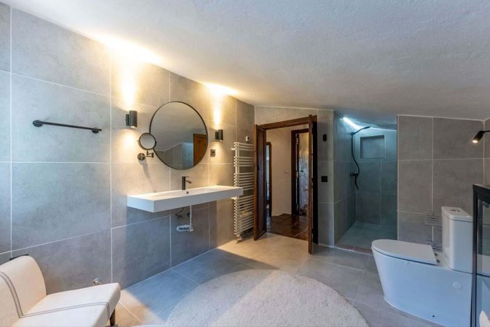 Image No.24-3 Bed Apartment for sale