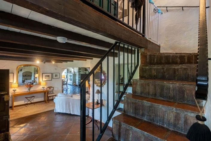 Image No.29-3 Bed Apartment for sale