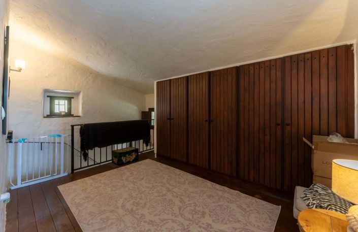 Image No.30-3 Bed Apartment for sale