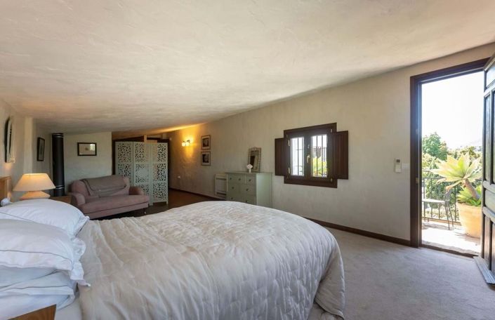 Image No.36-3 Bed Apartment for sale