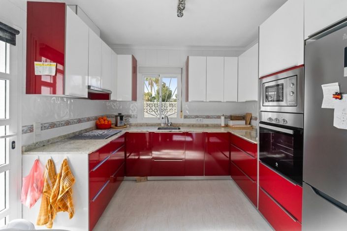 Image No.12-2 Bed Villa for sale