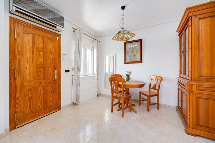 Image No.21-3 Bed Villa for sale