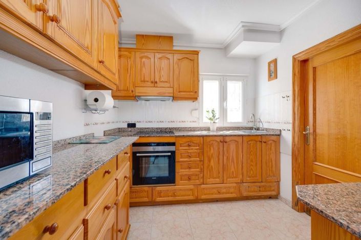 Image No.22-3 Bed Villa for sale