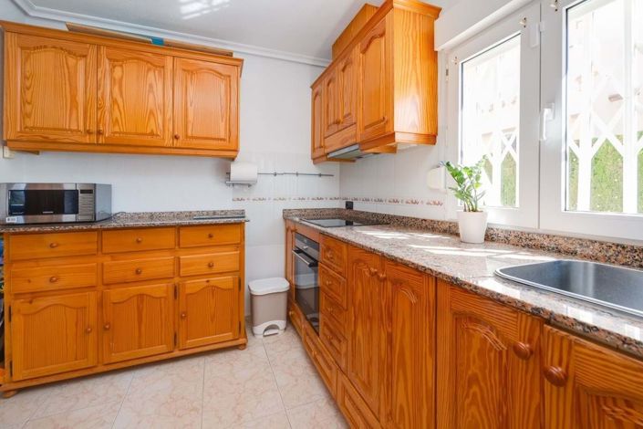 Image No.23-3 Bed Villa for sale