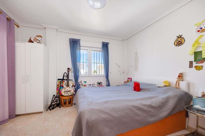 Image No.31-3 Bed Villa for sale