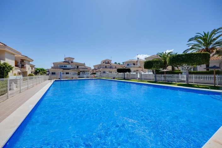 Image No.43-3 Bed Villa for sale