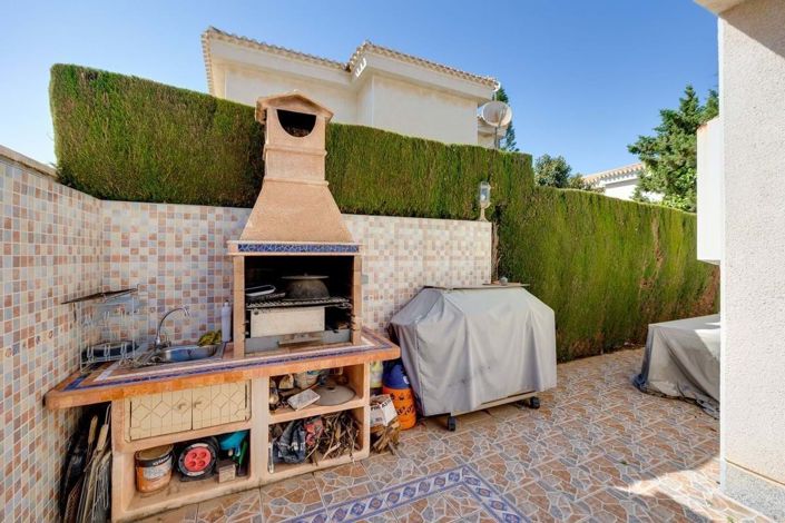 Image No.8-3 Bed Villa for sale