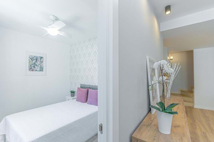Image No.19-3 Bed Townhouse for sale