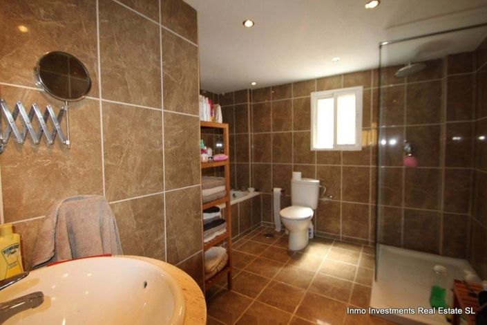 Image No.21-4 Bed Villa for sale