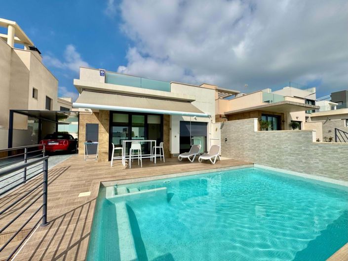 Image No.43-3 Bed Villa for sale