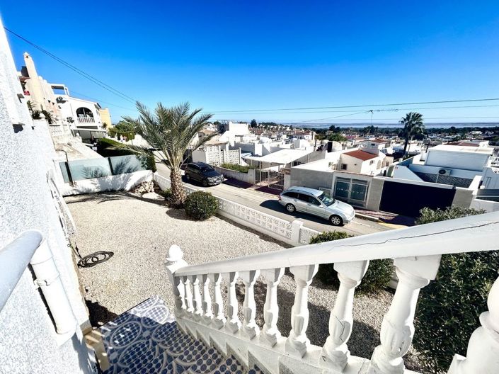 Image No.42-2 Bed Villa for sale