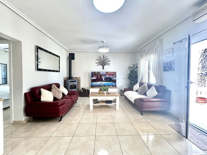 Image No.8-2 Bed Villa for sale