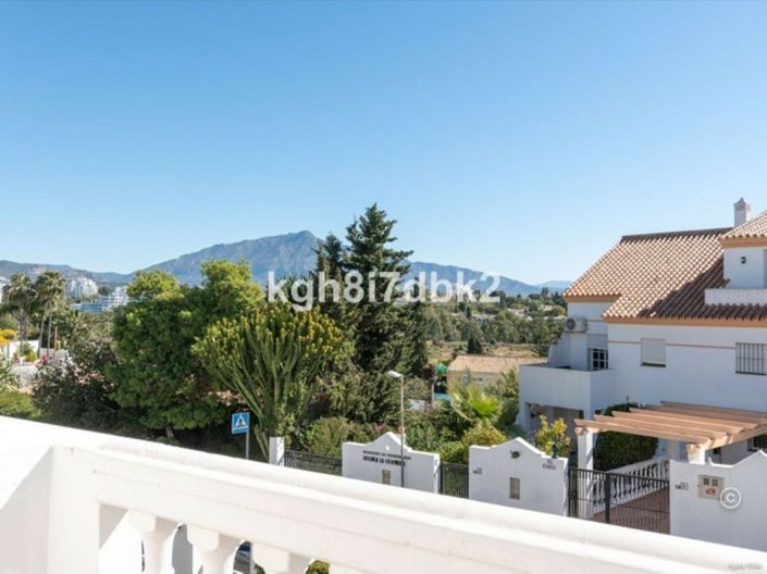 Image No.21-4 Bed Villa for sale