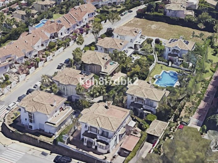 Image No.30-4 Bed Villa for sale