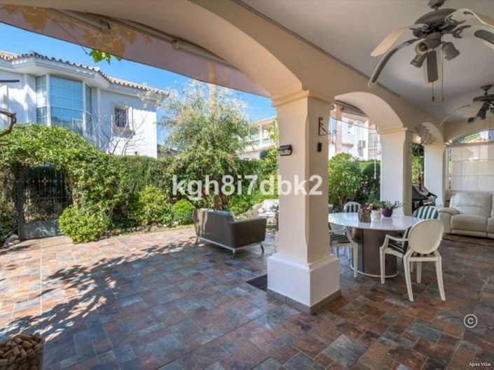 Image No.7-4 Bed Villa for sale