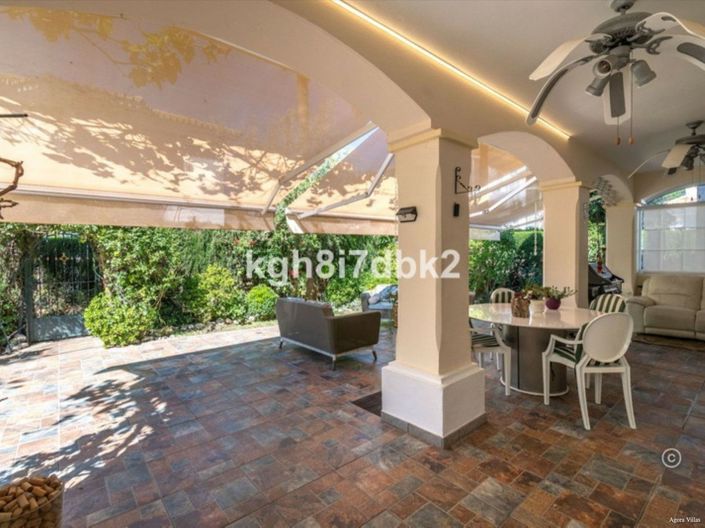 Image No.8-4 Bed Villa for sale