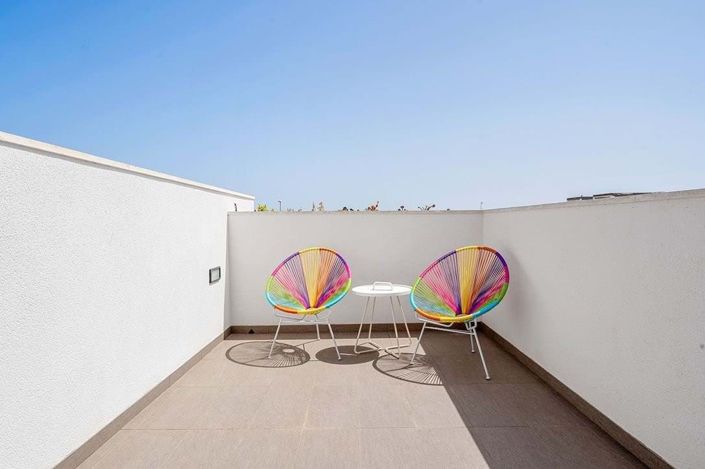 Image No.26-3 Bed Villa for sale